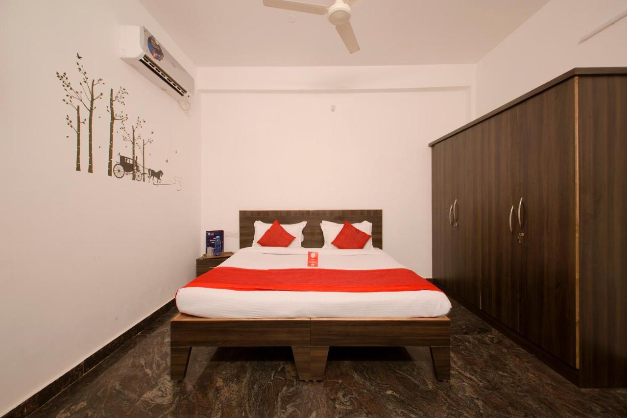 Oyo 9936 Elite Inn Хидерабад Екстериор снимка