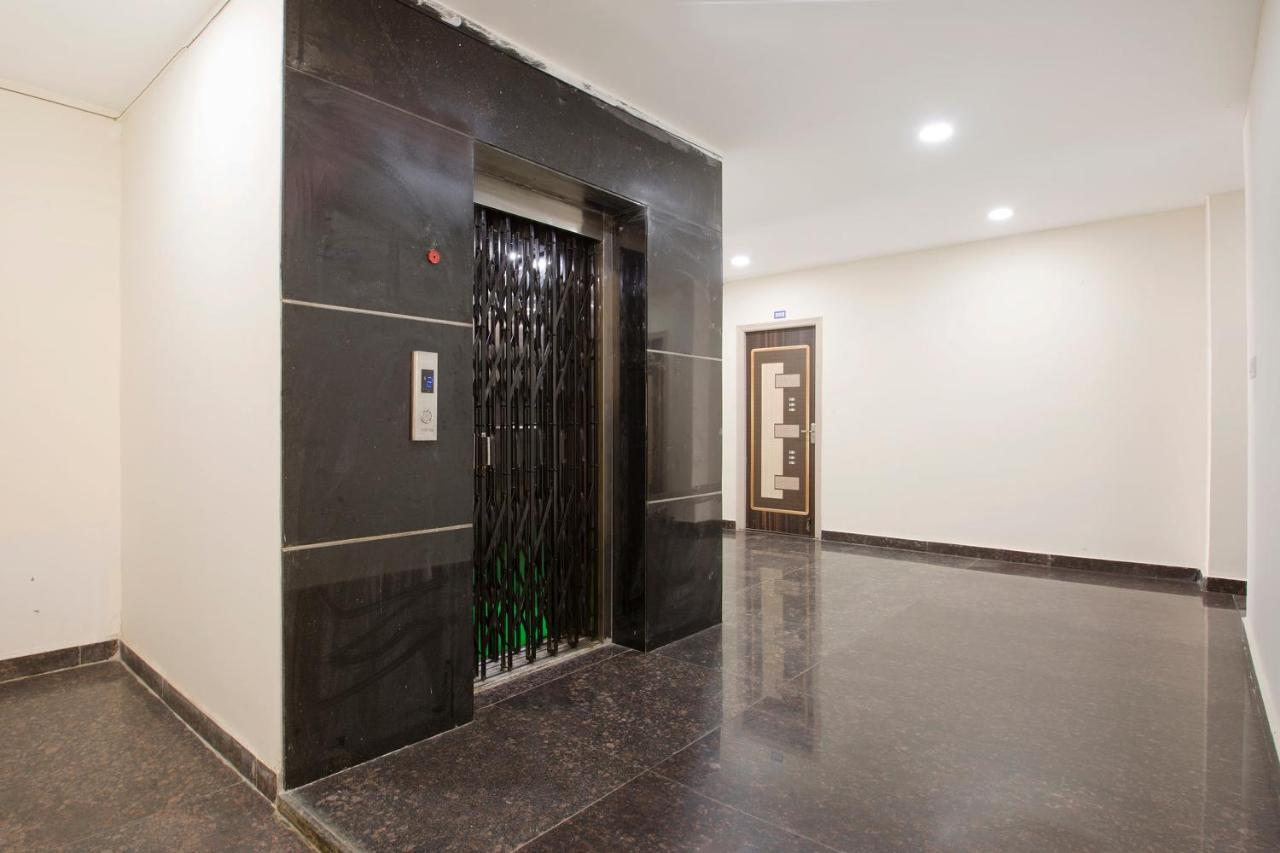 Oyo 9936 Elite Inn Хидерабад Екстериор снимка